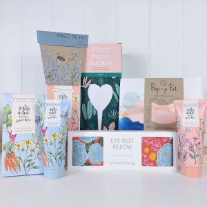 Plant In Memory Comfort Box With Hand Care Duo